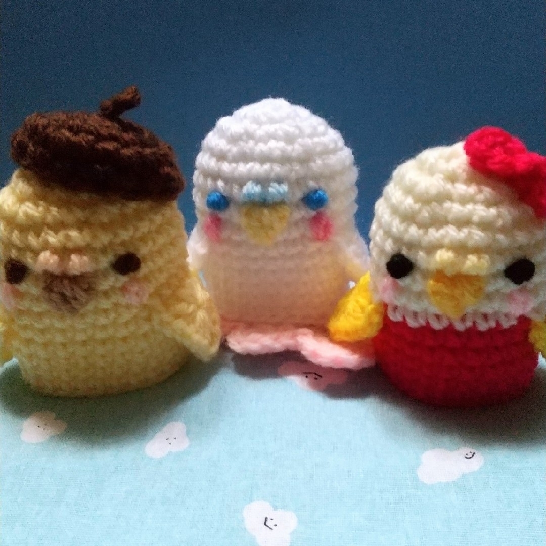 アクリルタワシ オーナメント サンリオキャラ風♡♡セキセイインコ ハンドメイドの生活雑貨(キッチン小物)の商品写真