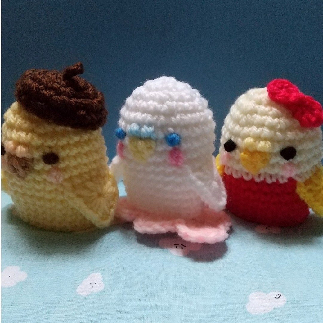 アクリルタワシ オーナメント サンリオキャラ風♡♡セキセイインコ ハンドメイドの生活雑貨(キッチン小物)の商品写真