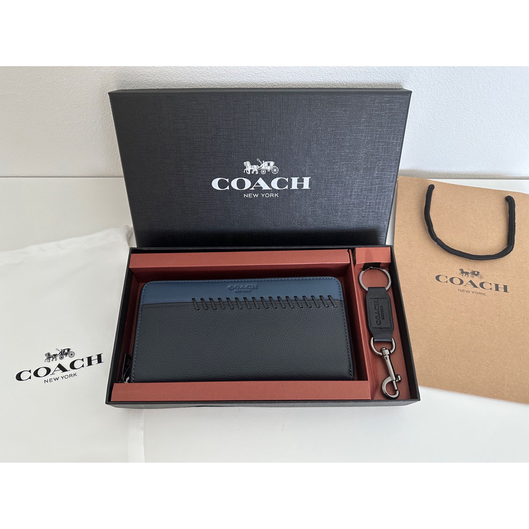 COACH♡新品未使用♡長財布とキーホルダー2点セット