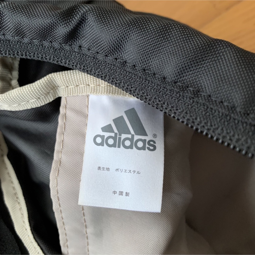 00s adidas メッセンジャー ショルダー Y2K テック系 ノームコア 8