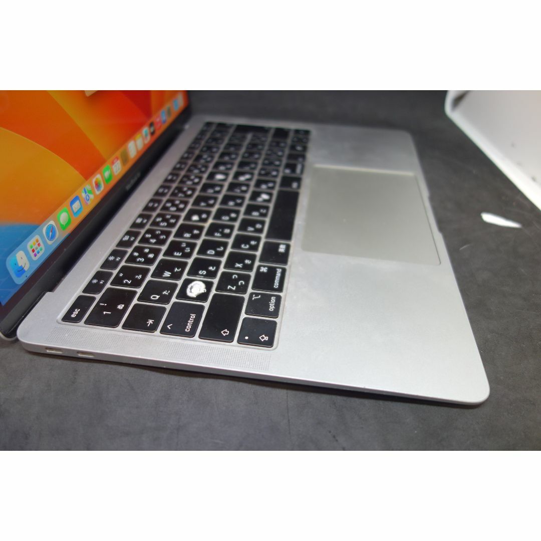 705）MacBook Air 2019　13インチ　/128GB/8GB/i5