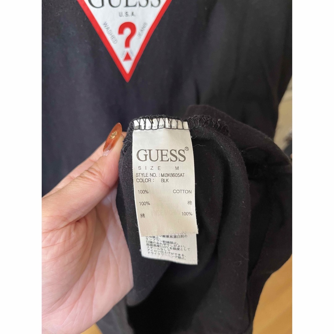 GUESS(ゲス)のGUESS 長袖Tシャツ　黒　M メンズのトップス(Tシャツ/カットソー(七分/長袖))の商品写真