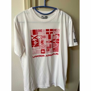 アンダーアーマー(UNDER ARMOUR)のUNDER ARMOUR 半袖　白 Tシャツ(Tシャツ/カットソー(半袖/袖なし))