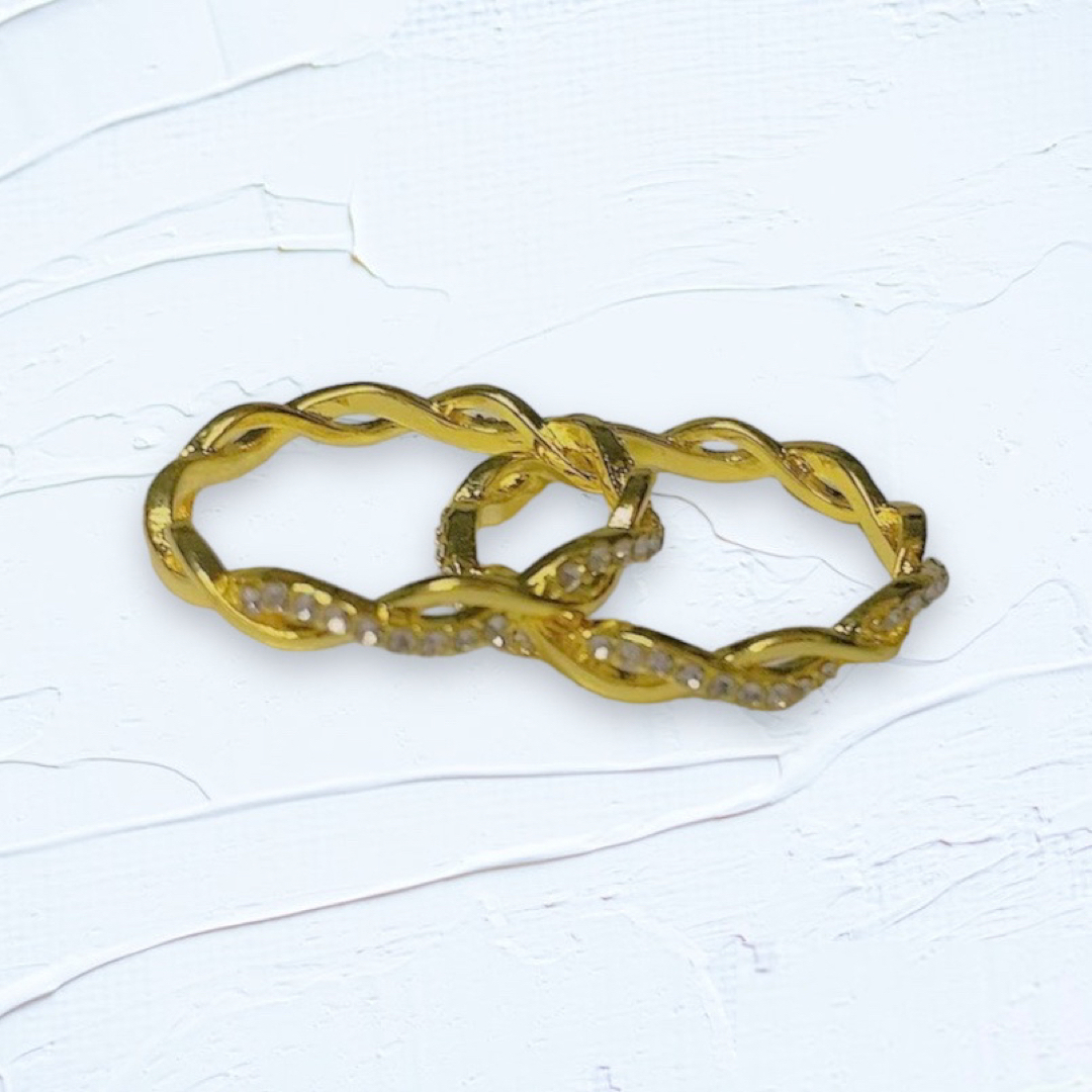 指輪 10号 ツイストリング ゴールド 細い 繊細 上品 レディースのアクセサリー(リング(指輪))の商品写真