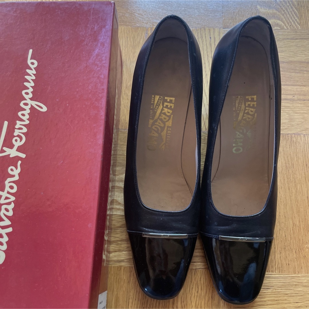 Ferragamo24.5cm  サルヴァトーレフェラガモ ハイヒール パンプス