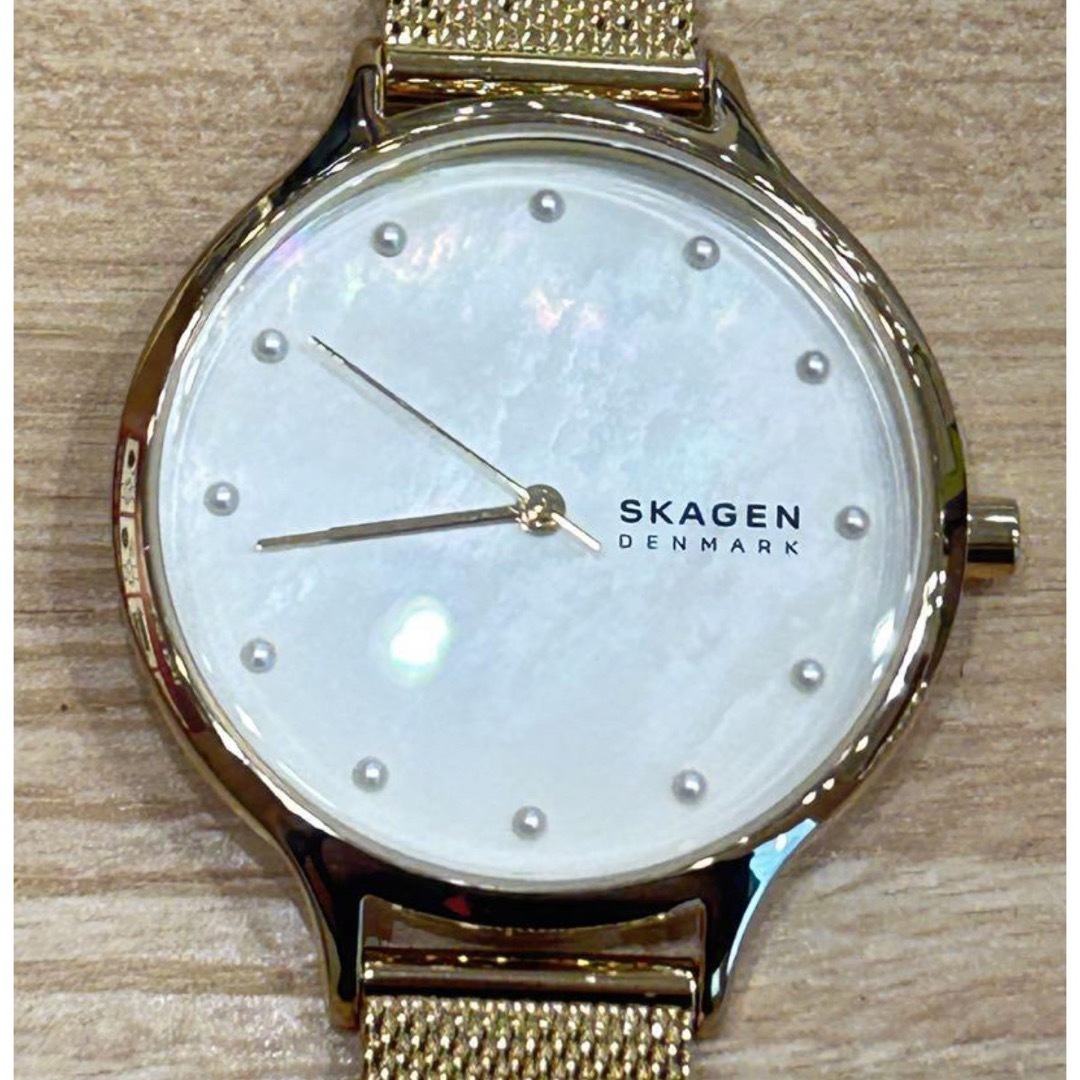 SKAGEN(スカーゲン)のスカーゲン　レディース　クォーツ　腕時計　SKW2774 ゴールド　シェル レディースのファッション小物(腕時計)の商品写真