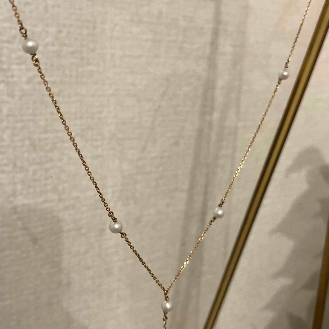 Avaron(アヴァロン)のAvaron【Y Line Pearl Necklace】k10 ネックレス レディースのアクセサリー(ネックレス)の商品写真