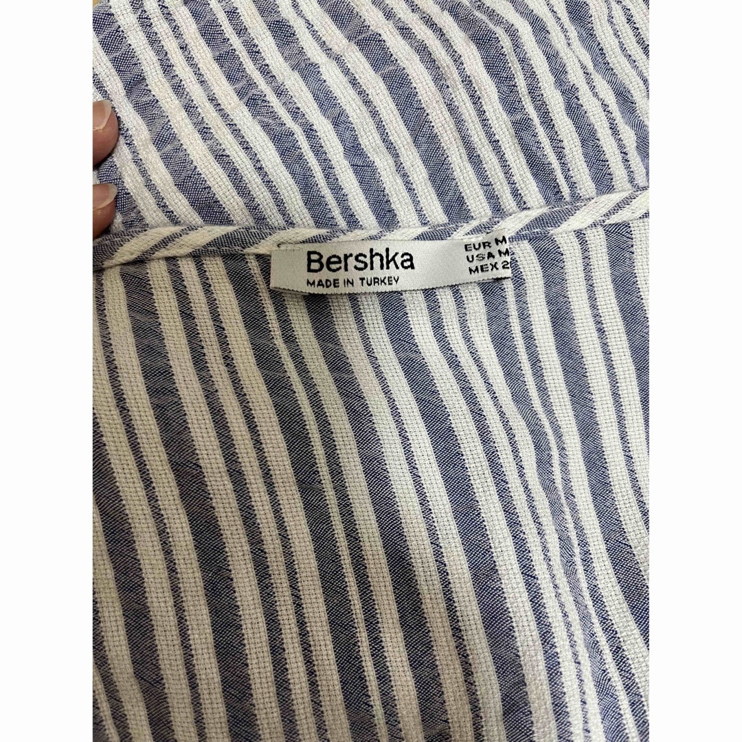 Bershka(ベルシュカ)のBershkaワンピ レディースのワンピース(ロングワンピース/マキシワンピース)の商品写真