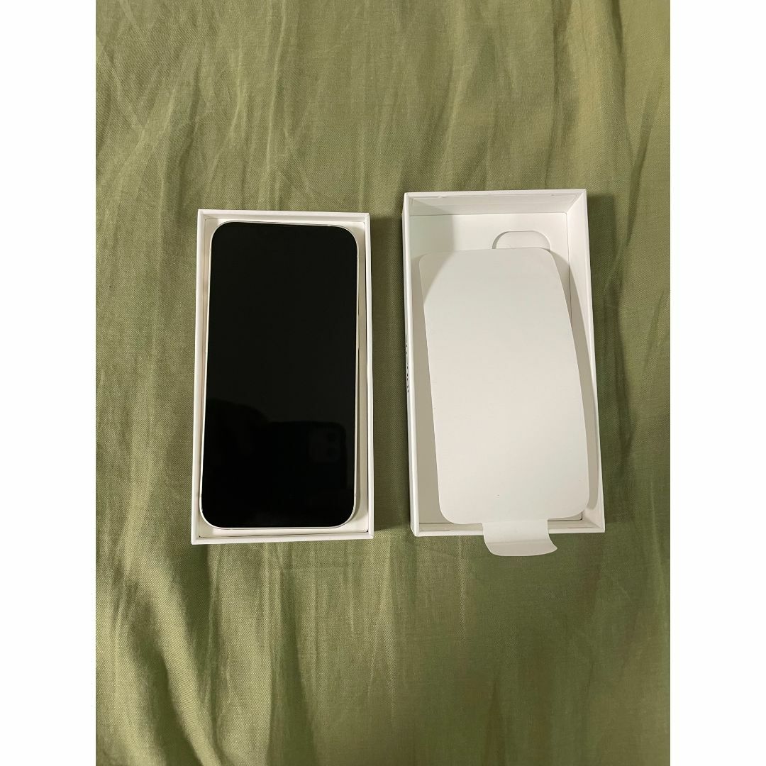 Apple - iPhone13 128GB　スターライト　新品未使用