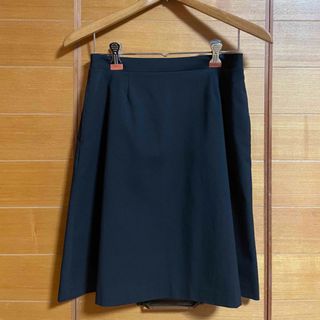 ユニクロ(UNIQLO)の値下げ！ ユニクロ ストレッチフレアスカート(ひざ丈スカート)