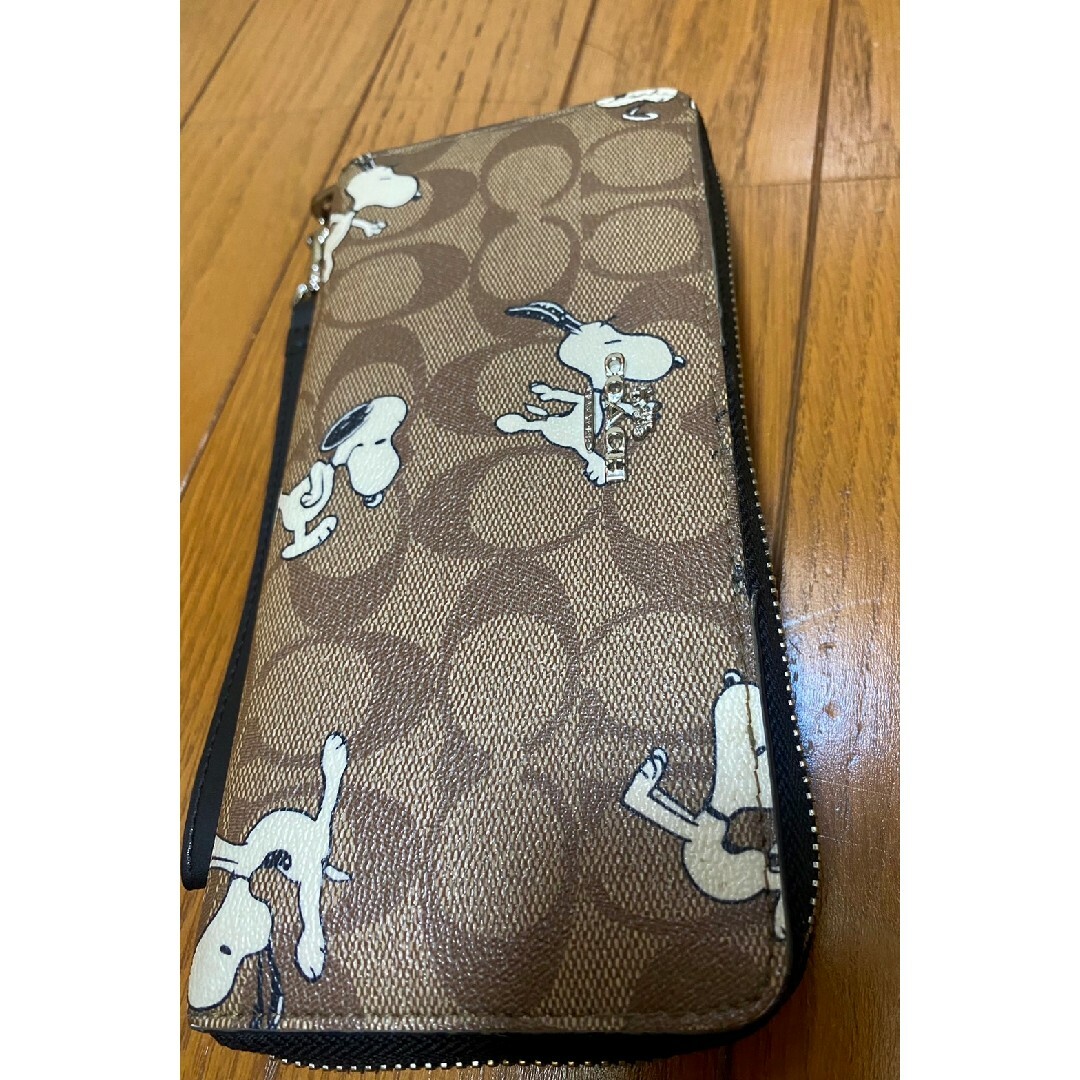 COACH　コーチ　長財布スヌーピー ピーナツコラボ