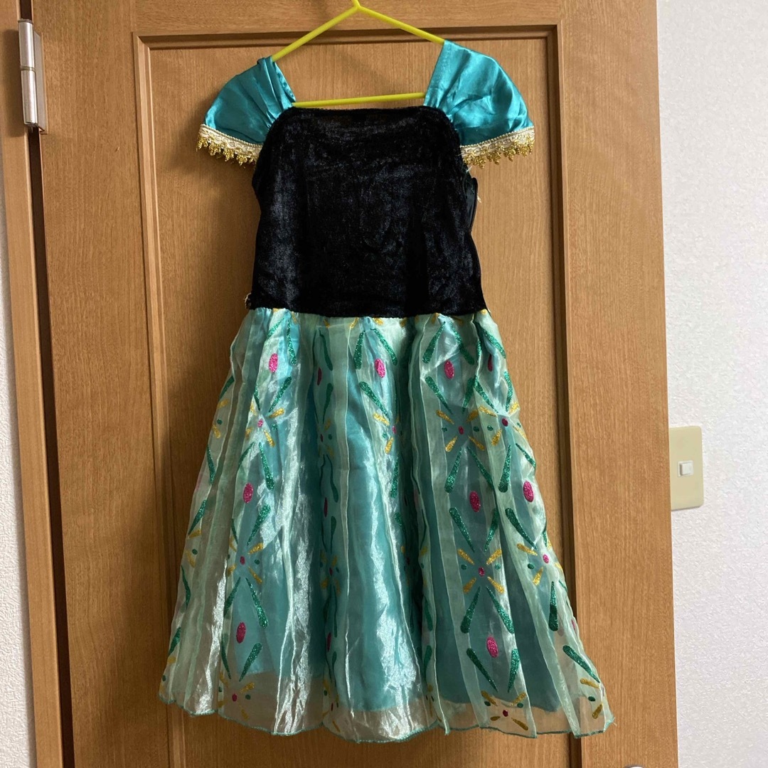 アナと雪の女王(アナトユキノジョオウ)のアナのドレス キッズ/ベビー/マタニティのキッズ服女の子用(90cm~)(ワンピース)の商品写真