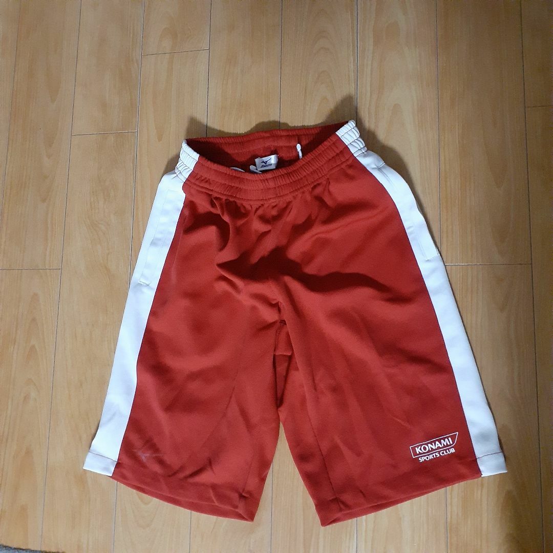 MIZUNO(ミズノ)の【中古美品】コナミ　体操服　150 キッズ/ベビー/マタニティのキッズ服男の子用(90cm~)(パンツ/スパッツ)の商品写真