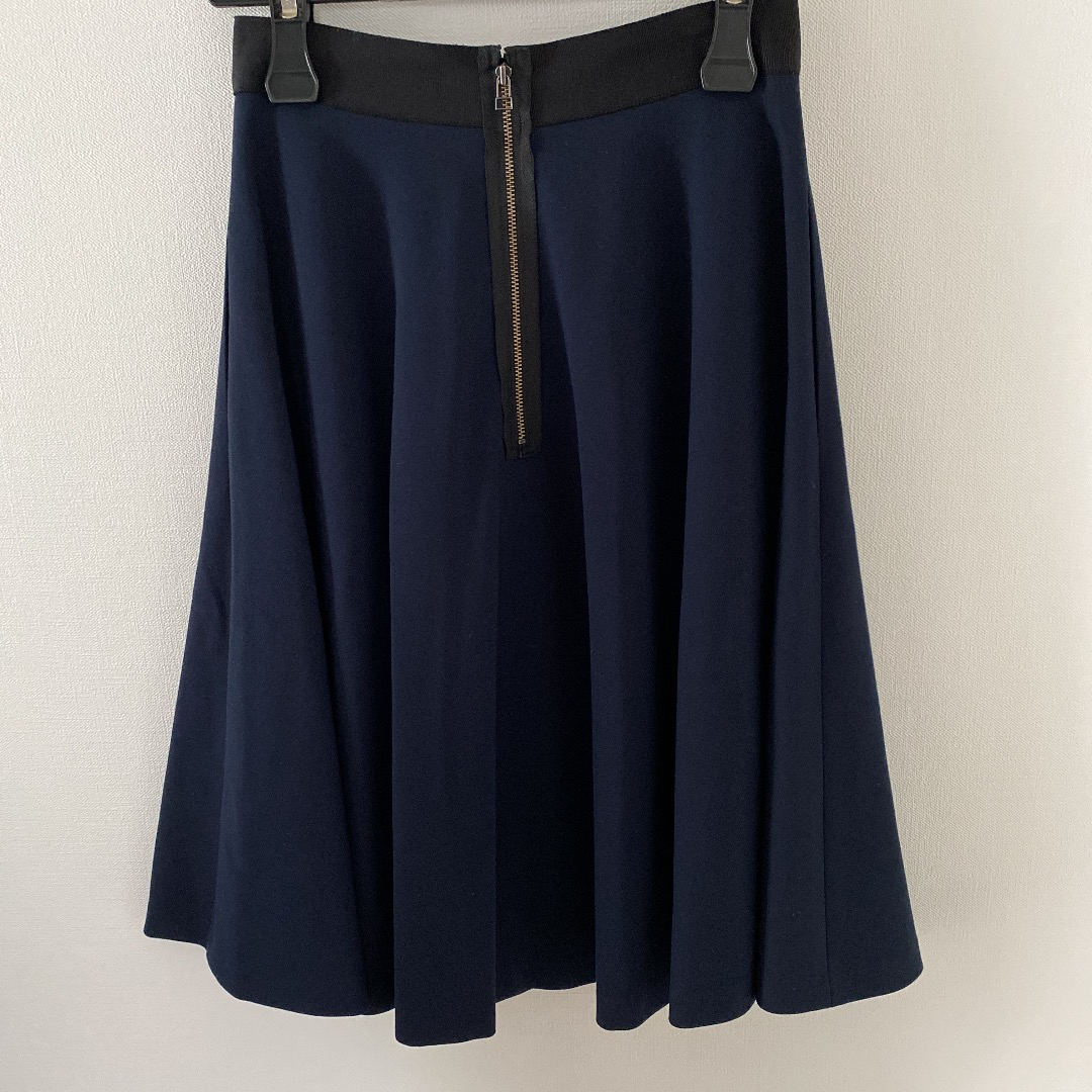 LANVIN en Bleu(ランバンオンブルー)のLANVIN en Blue フレアスカート34 レディースのスカート(ひざ丈スカート)の商品写真