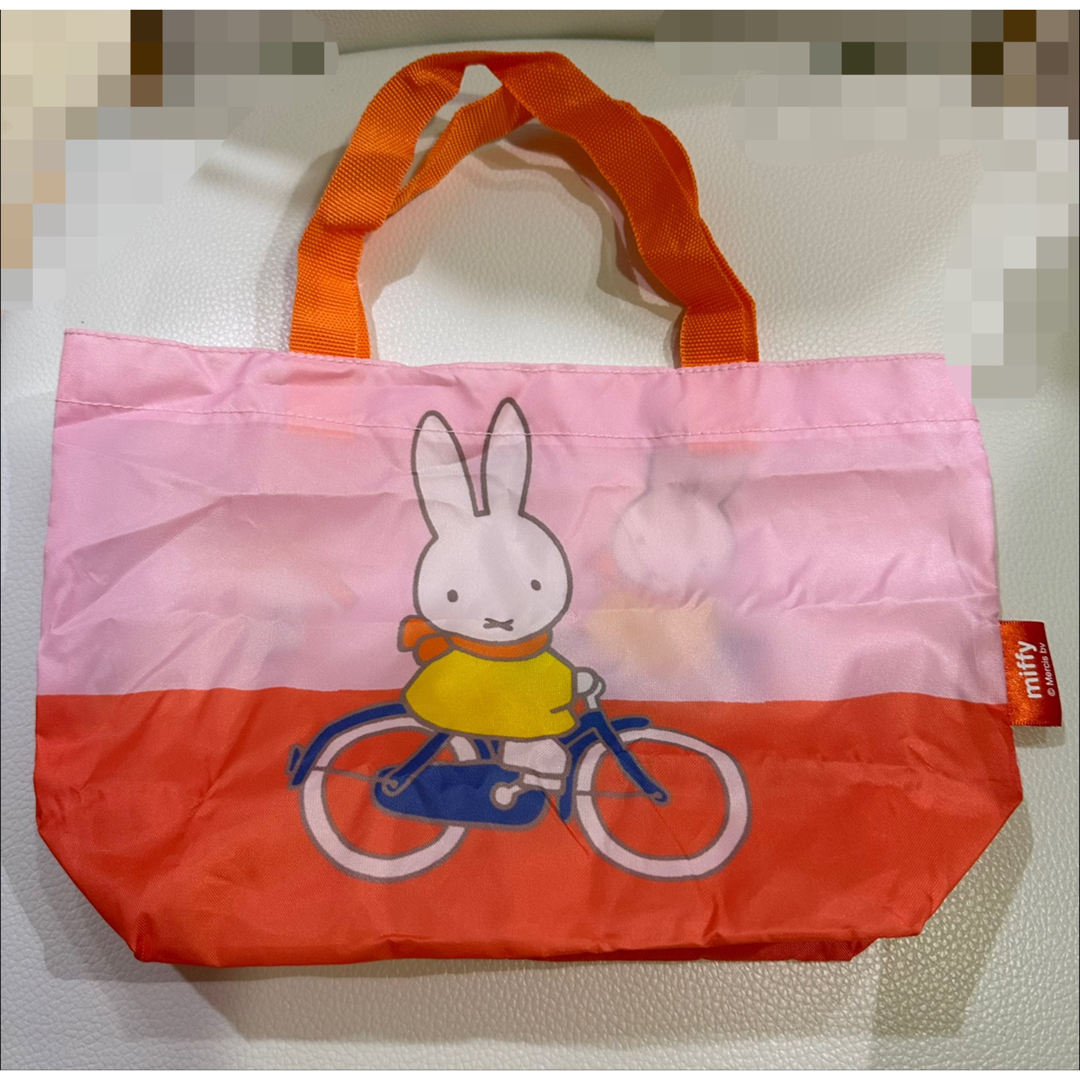 miffy(ミッフィー)の🌟ミッフィー🌟トートバッグ　送料込み エンタメ/ホビーのおもちゃ/ぬいぐるみ(キャラクターグッズ)の商品写真