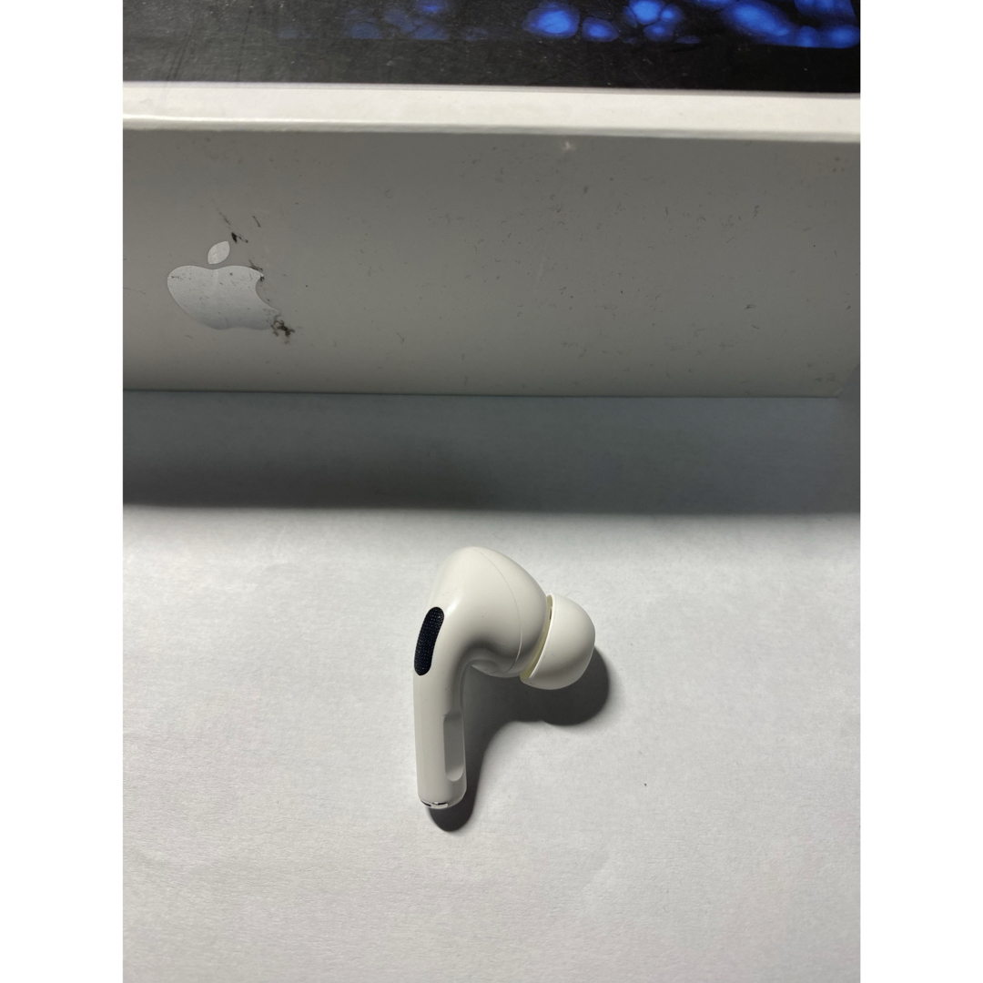 Apple Airpods  Pro 第1世代　右側　右耳　右