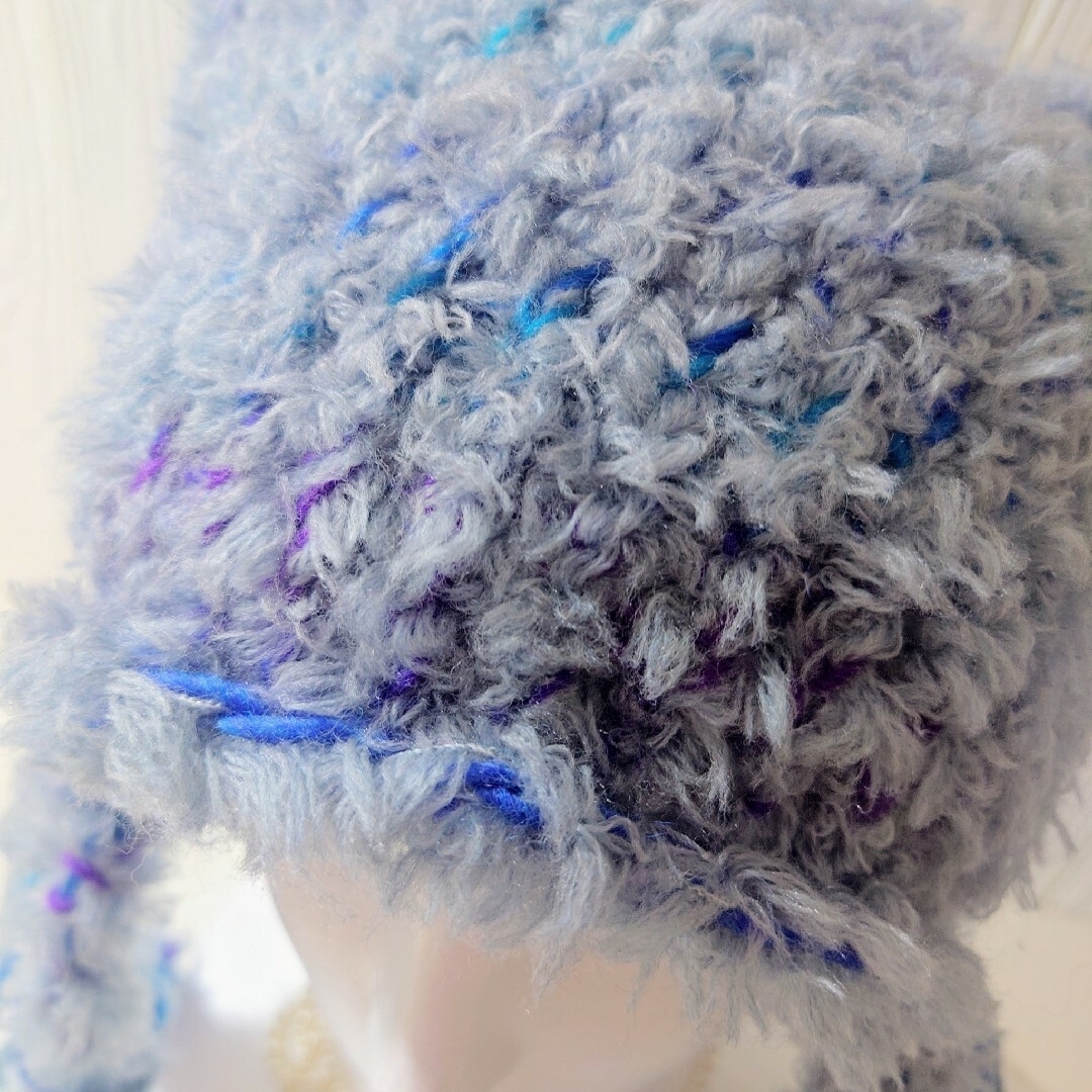 『2wayリバーシブル猫耳ニット帽〈ブルーミックス〉』ハンドメイド 猫耳帽子 レディースの帽子(ニット帽/ビーニー)の商品写真