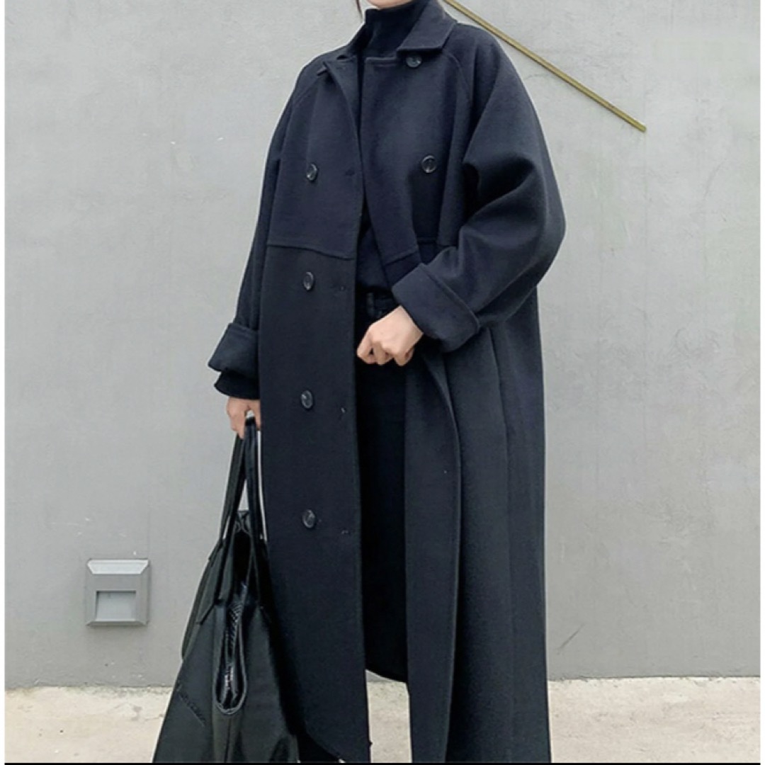 ロングコート　ダブルボタンオーバーサイズコート レディースのジャケット/アウター(ロングコート)の商品写真