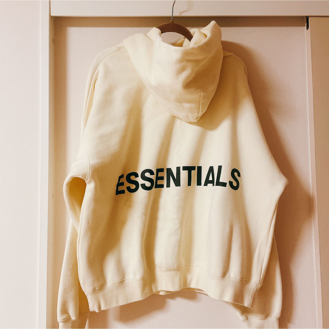 正規品 ESSENTIALS パーカー プルオーバーフーディー クリーム L