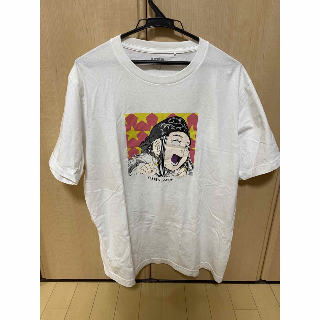 Tシャツ/カットソー(半袖/袖なし)新品【L】(白)ゴールデンカムイ アシリパ ユニクロUT (タグ値段部分切断)