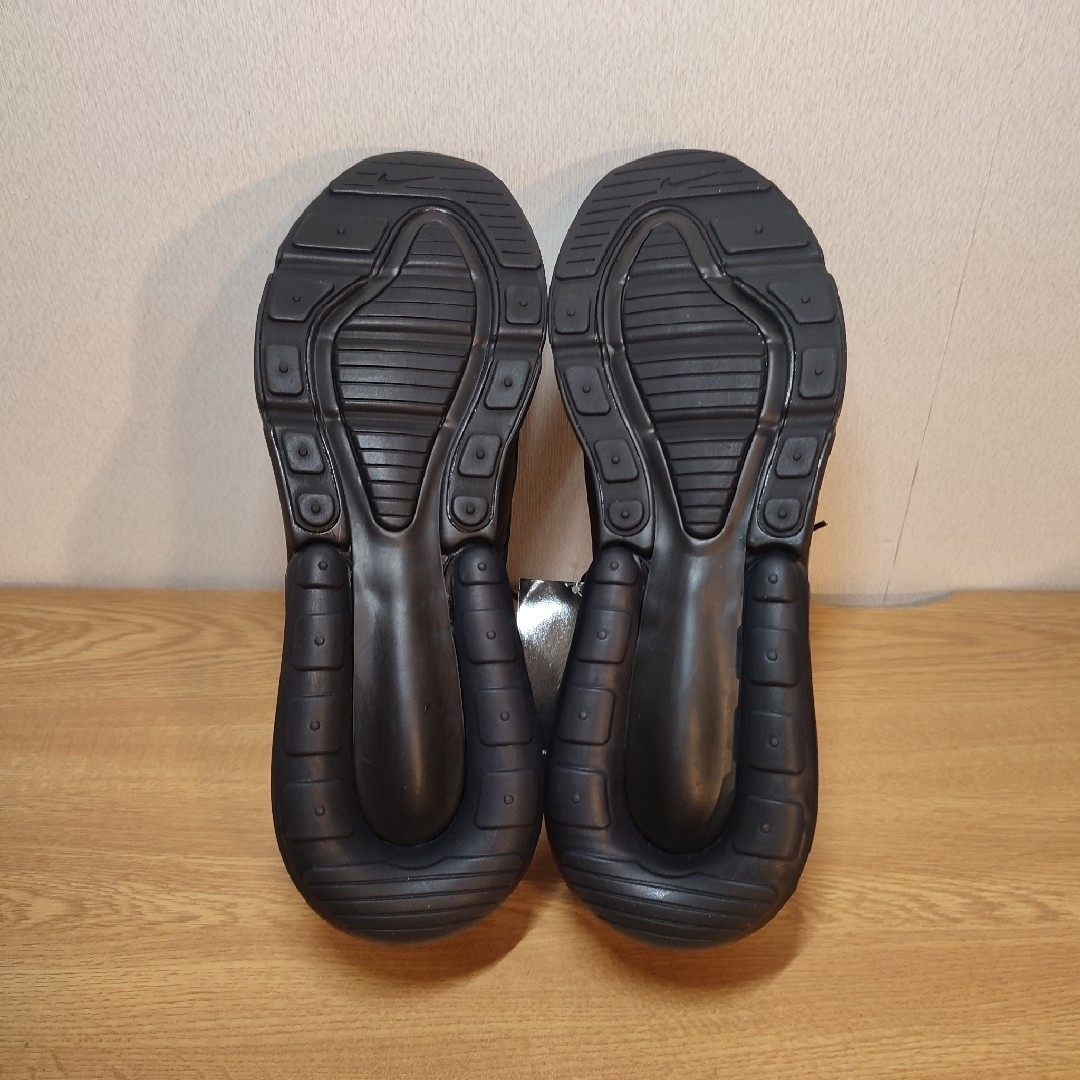 NIKE(ナイキ)の箱・タグ付 NIKE AIR MAX 270 "ALL BLACK" 28.5 メンズの靴/シューズ(スニーカー)の商品写真