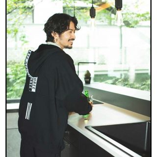 パーカー adidas 常田大希 adidas Originals グラフィック