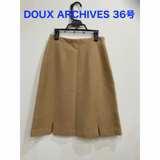 ドゥアルシーヴ(Doux archives)の【DOUX ARCHIVES】ウールのスカート(ひざ丈スカート)