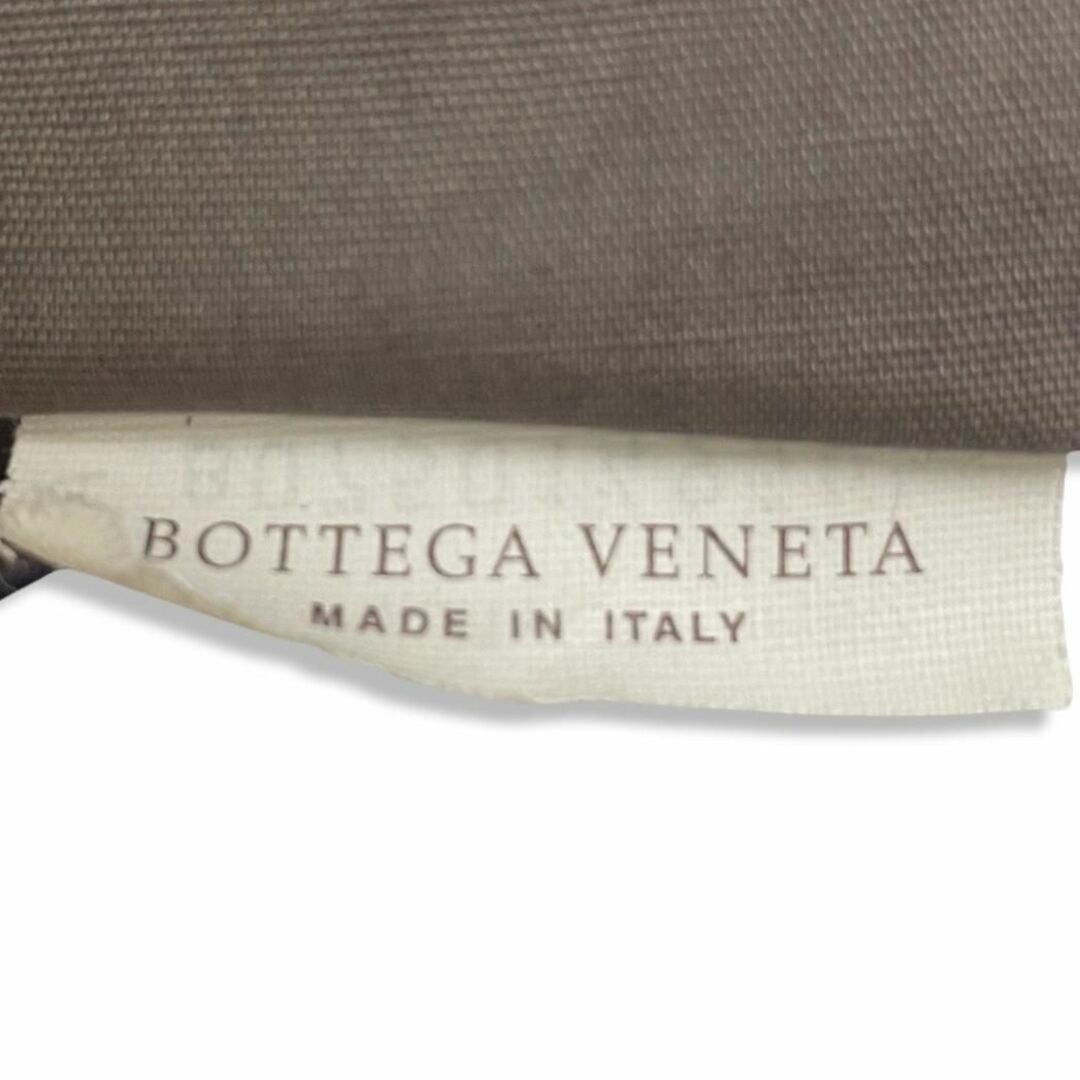 Bottega Veneta(ボッテガヴェネタ)のボッテガヴェネタBOTTEGA レザー イントレチャート クラッチバッグ レディースのバッグ(クラッチバッグ)の商品写真