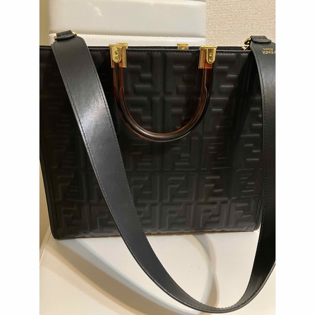 土日限定価格‼️FENDI サンシャイン