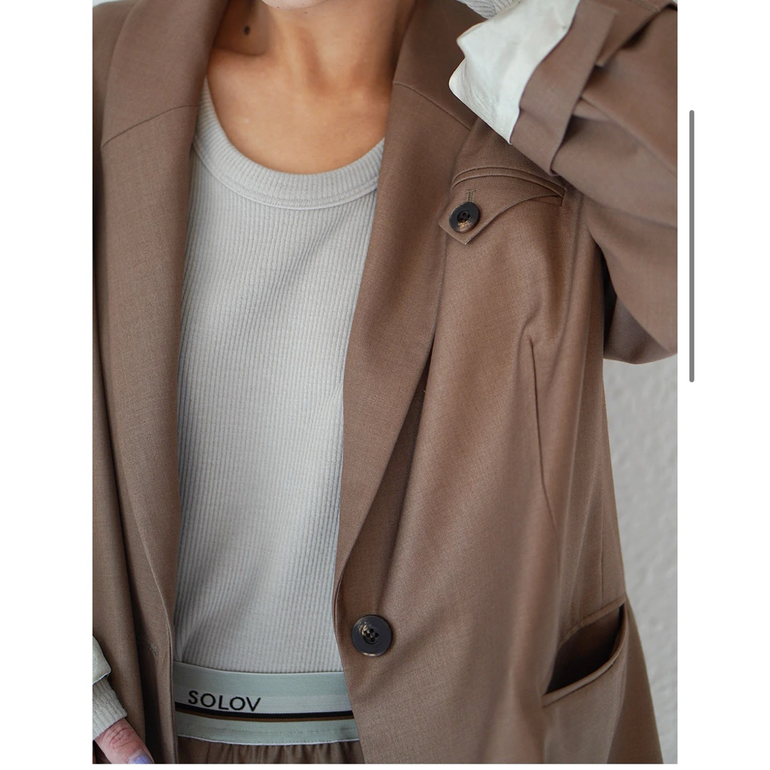TODAYFUL(トゥデイフル)のSOLOV❤️完売サイズ🤎定価41,800  SOFT BLAZER レディースのジャケット/アウター(テーラードジャケット)の商品写真