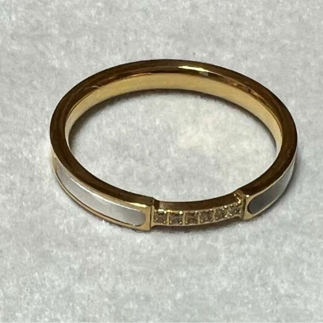 シェルリング ステンレスチタン 上品　ゴールド レディースのアクセサリー(リング(指輪))の商品写真