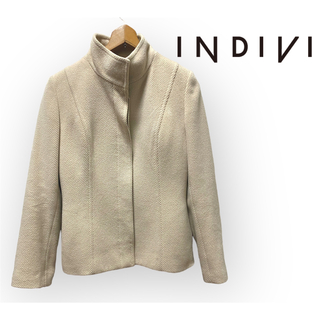 インディヴィ(INDIVI)のINDIVI ウール×アンゴラ　上質素材の38サイズショートコート(ノーカラージャケット)