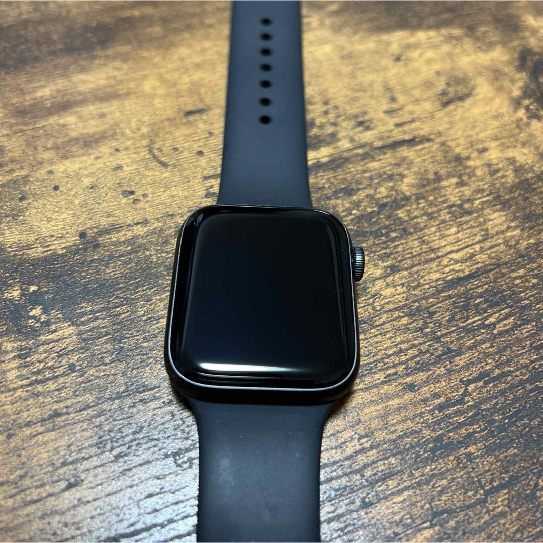 Apple Watch(アップルウォッチ)のApple Watch SE(GPSモデル) 44mmスペースグレ… メンズの時計(腕時計(デジタル))の商品写真