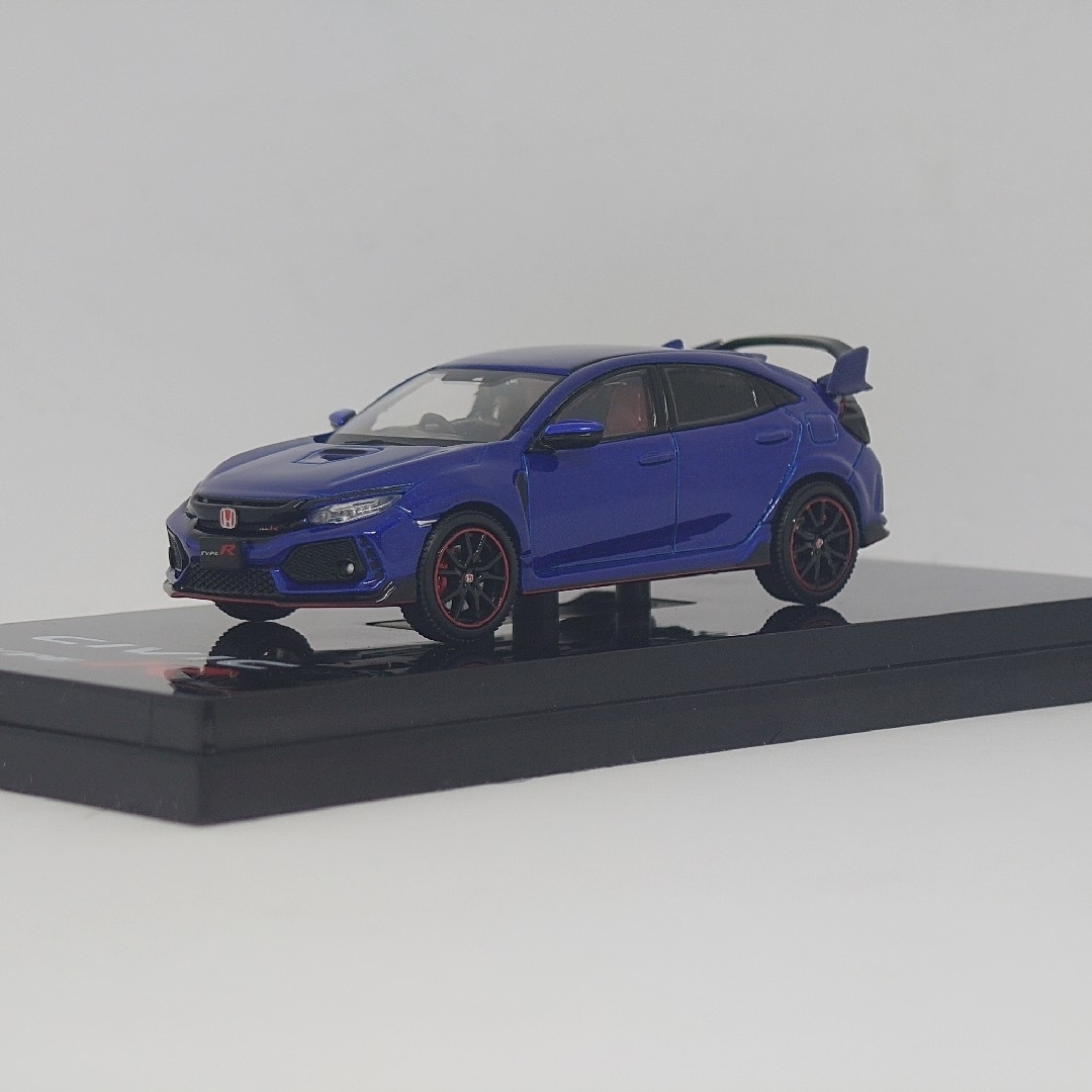 HobbyJAPAN(ホビージャパン)のホビージャパン 1/64 ホンダ シビックタイプR FK8 2017 ブルー エンタメ/ホビーのおもちゃ/ぬいぐるみ(ミニカー)の商品写真