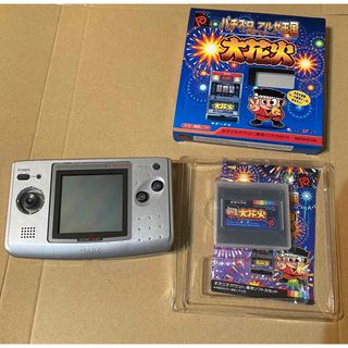 ネオジオ(NEOGEO)の【到着後すぐ遊べます】ネオジオポケットカラー本体と大花火カセット(携帯用ゲーム機本体)