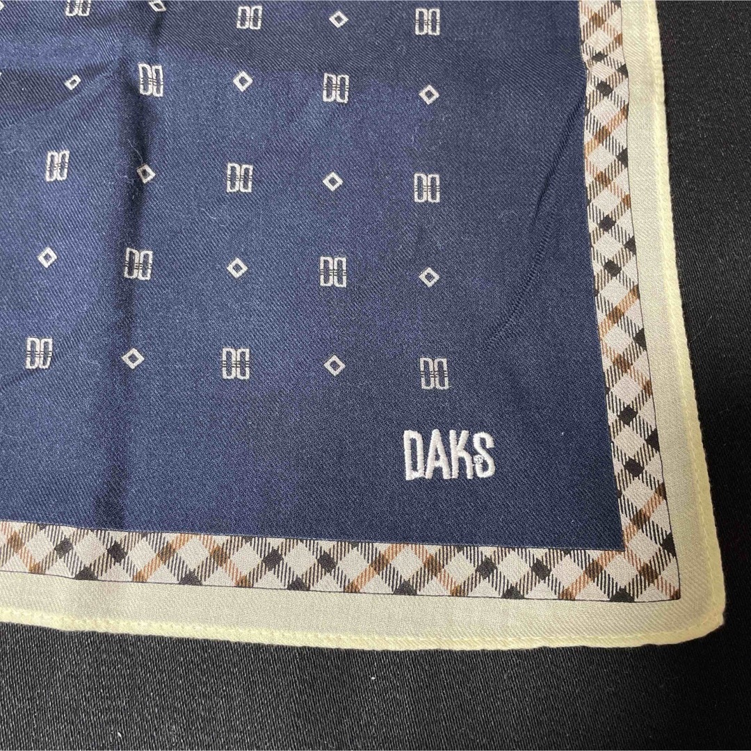 DAKS(ダックス)のダックス　ハンカチ　2枚セット メンズのファッション小物(ハンカチ/ポケットチーフ)の商品写真