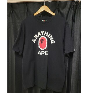 アベイシングエイプ(A BATHING APE)の【APE】Tシャツ(黒)XL①(Tシャツ/カットソー(半袖/袖なし))