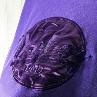 即完売 L】ケボズ keboz 両面刺繍 ラウンドロゴ スウェット 紫の通販