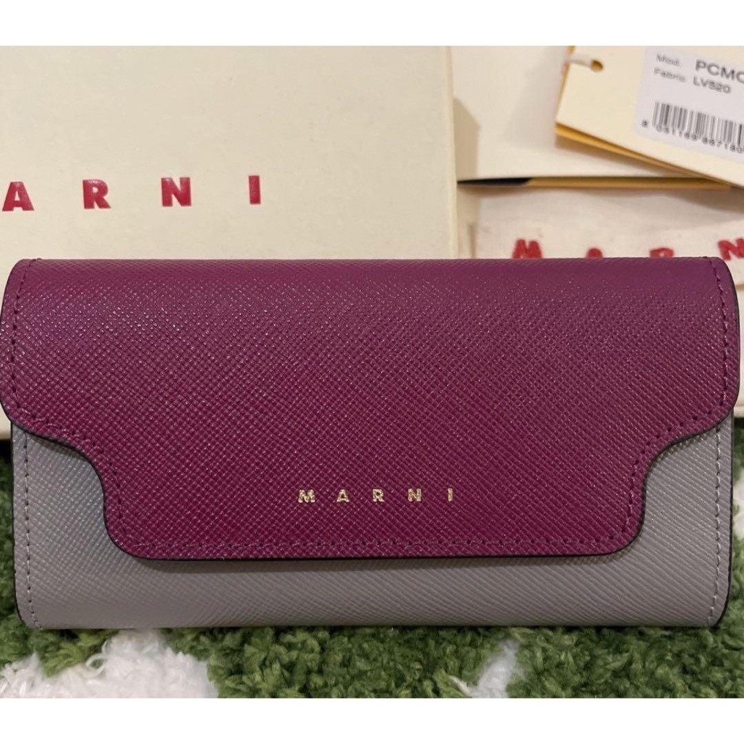 Marni(マルニ)の送料込♡新品未使用♡MARNI♡バイカラー♡キーケース レディースのファッション小物(キーケース)の商品写真