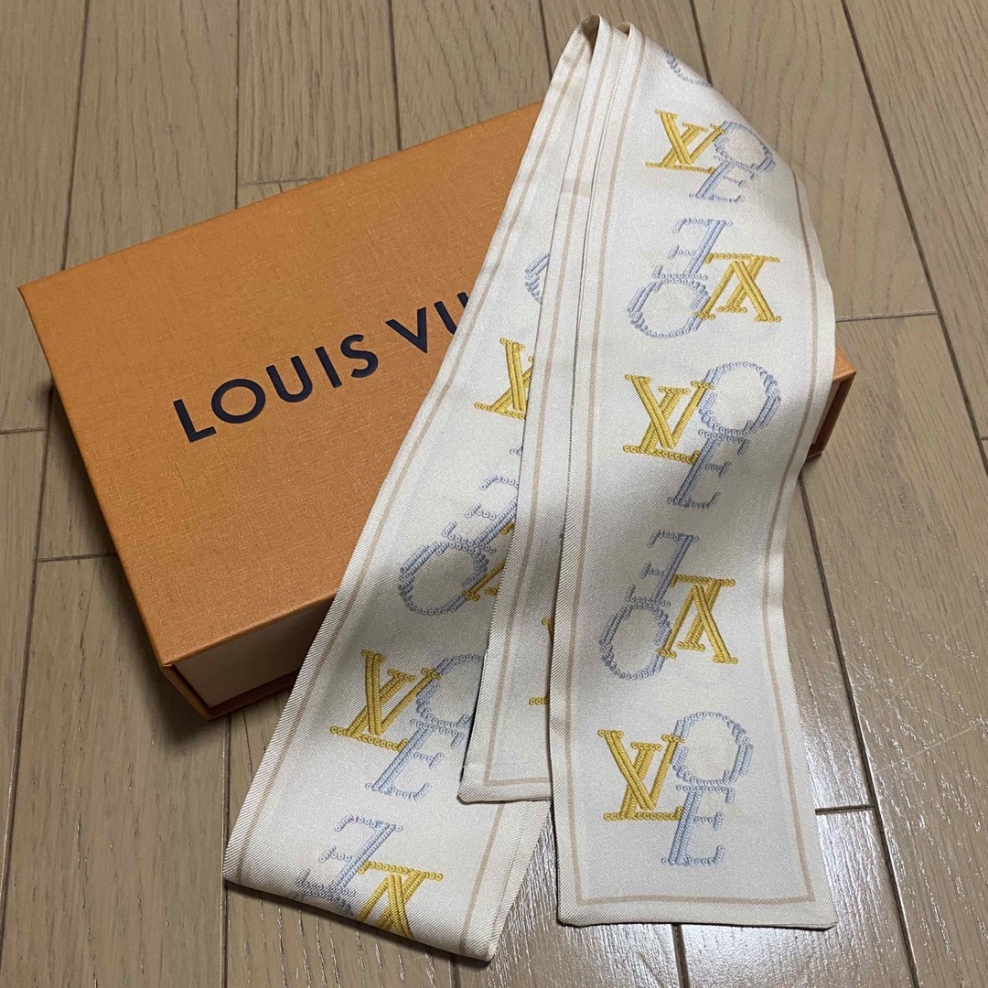 LOUIS VUITTON 401910 モノグラム ピロー シルク マフラー