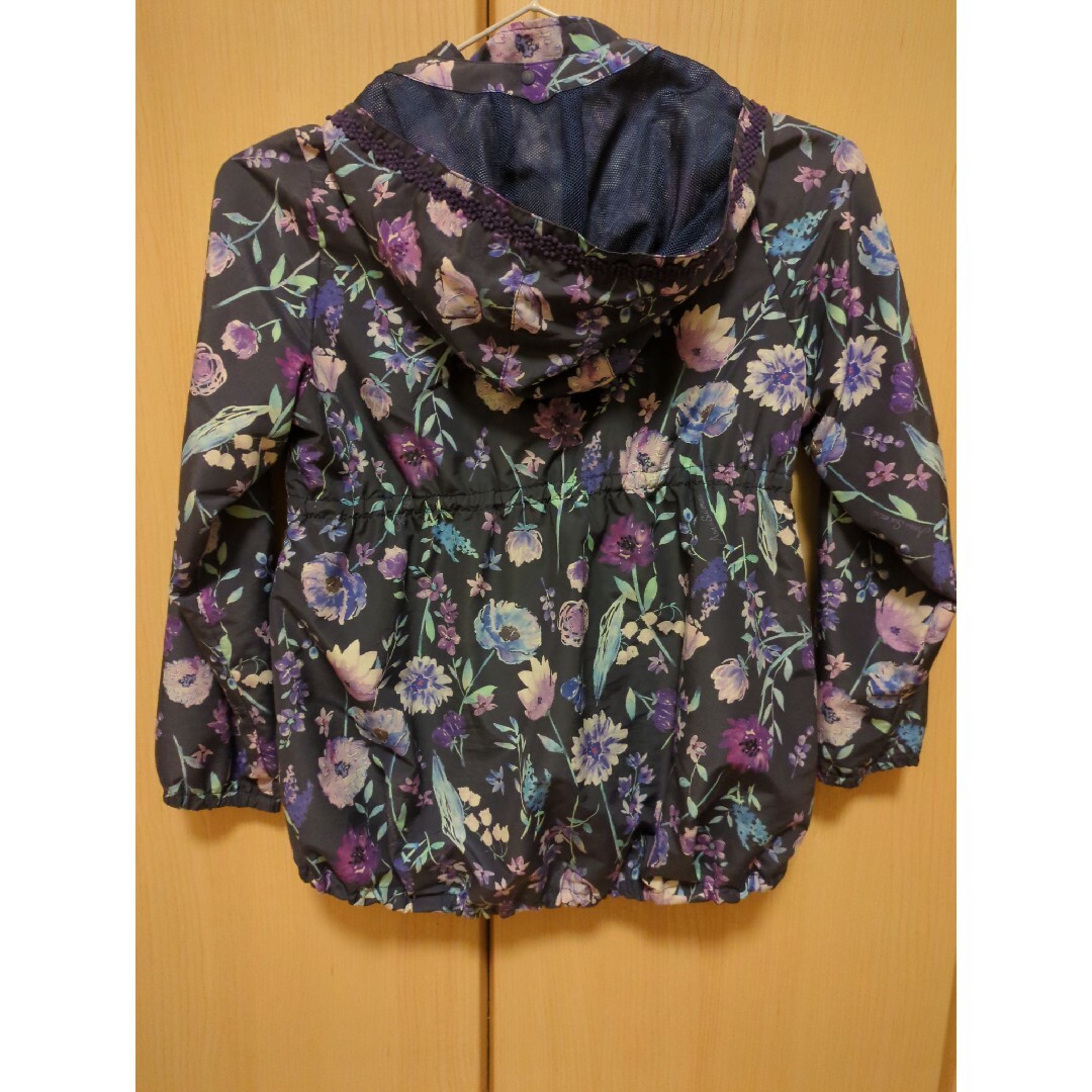 ANNA SUI mini(アナスイミニ)のANNA SUI MINI ウインドブレーカー？ 羽織 キッズ/ベビー/マタニティのキッズ服女の子用(90cm~)(ジャケット/上着)の商品写真