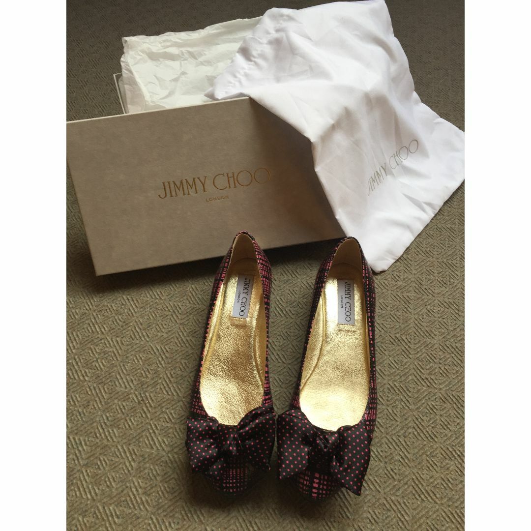 JIMMY CHOO(ジミーチュウ)のjimmychoo（ジミーチュウ）　靴 レディースの靴/シューズ(バレエシューズ)の商品写真