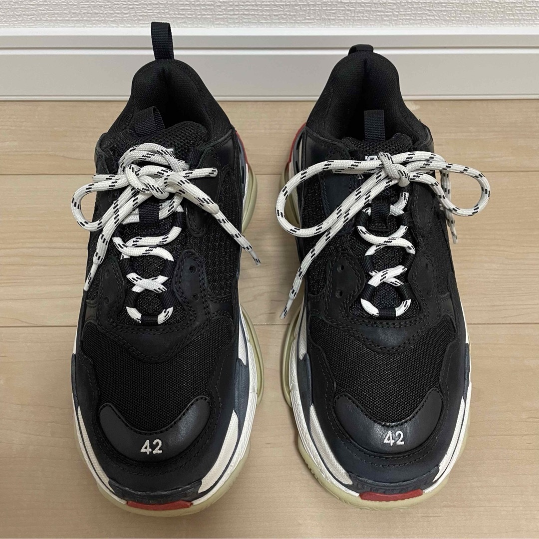 BALENCIAGA triple s BLACK/RED