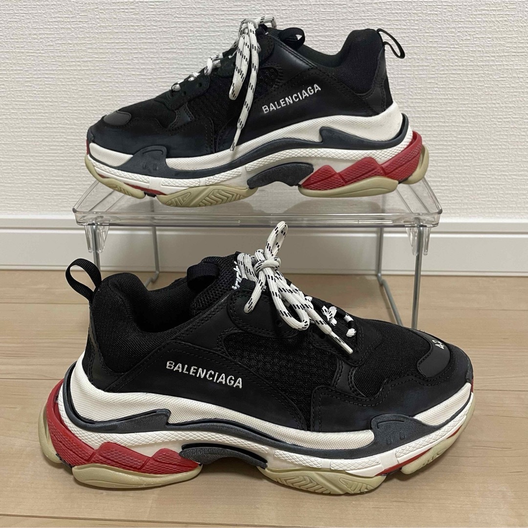 BALENCIAGA triple s BLACK/RED