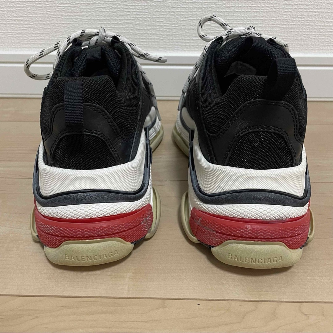 BALENCIAGA triple s BLACK/RED