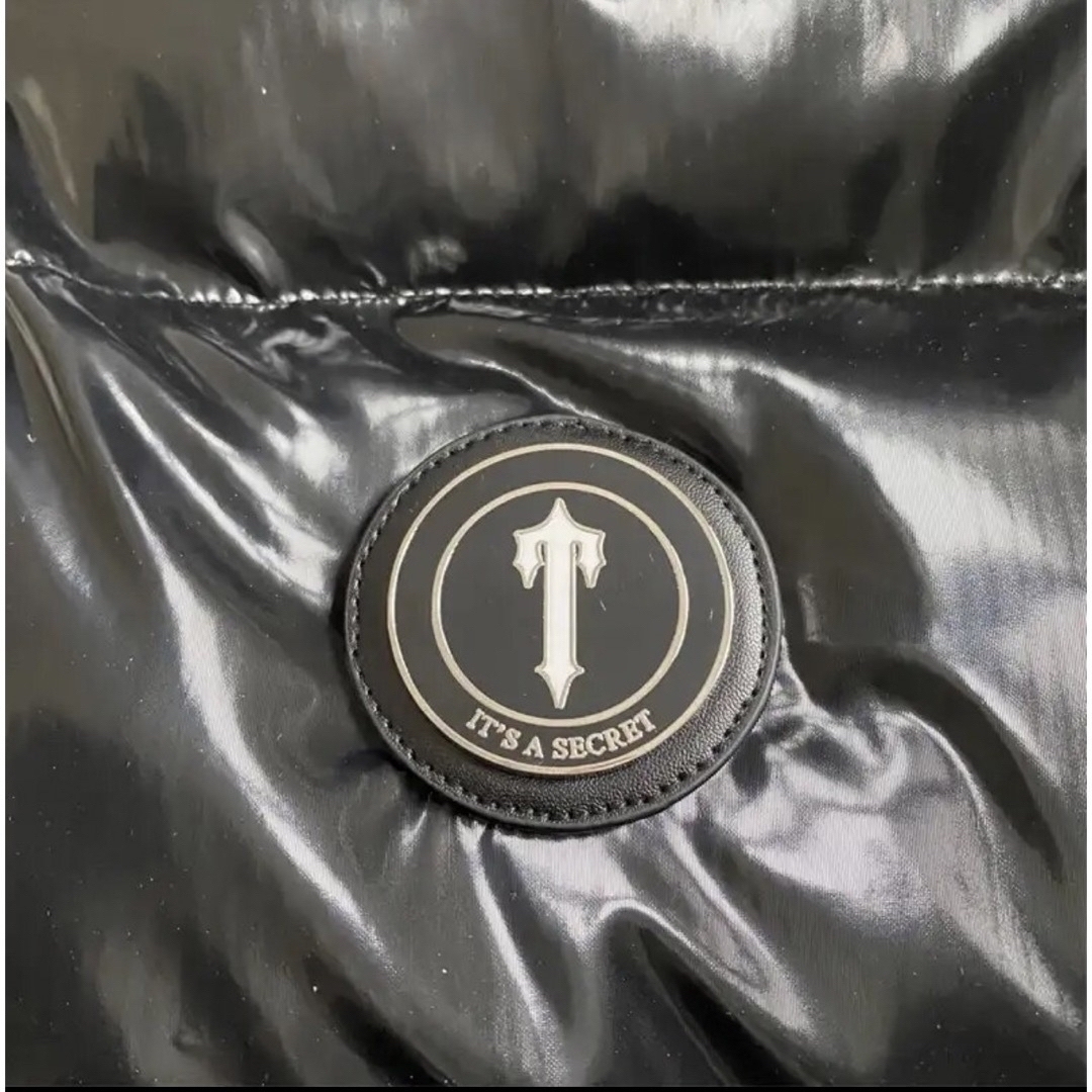 Trapstar ダウンジャケット 艶あり 黒 ukdril 最安値の通販 by nnn|ラクマ
