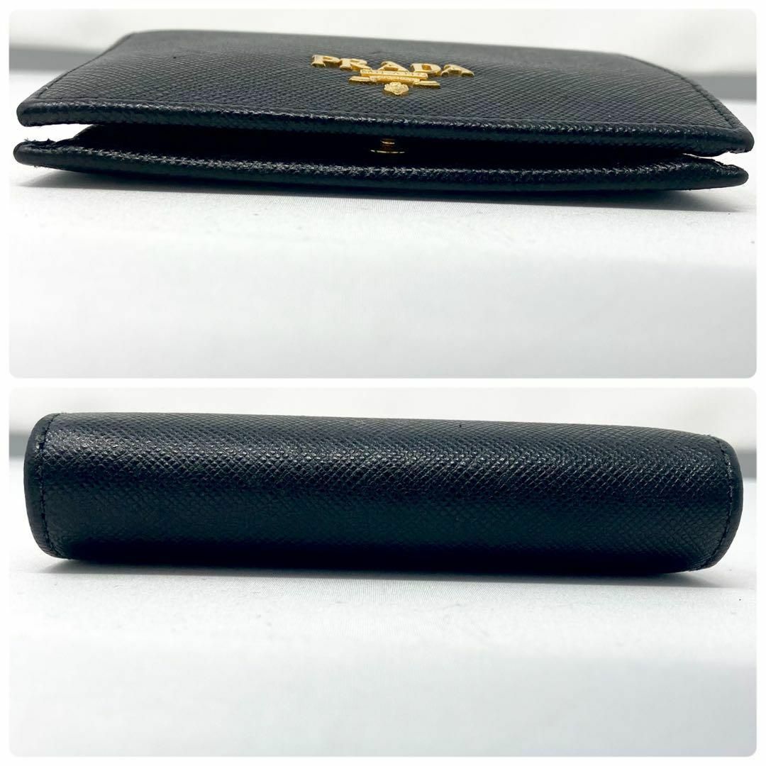 【未使用級】 プラダ 二つ折り財布 サフィアーノ レザー メタルロゴ ブラック