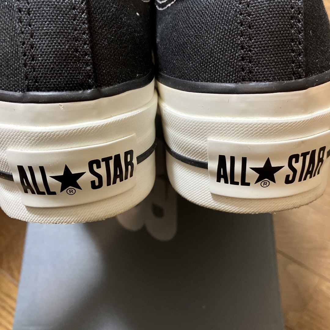 CONVERSE(コンバース)の2023年秋冬　厚底　キャンバス素材 レディースの靴/シューズ(スニーカー)の商品写真