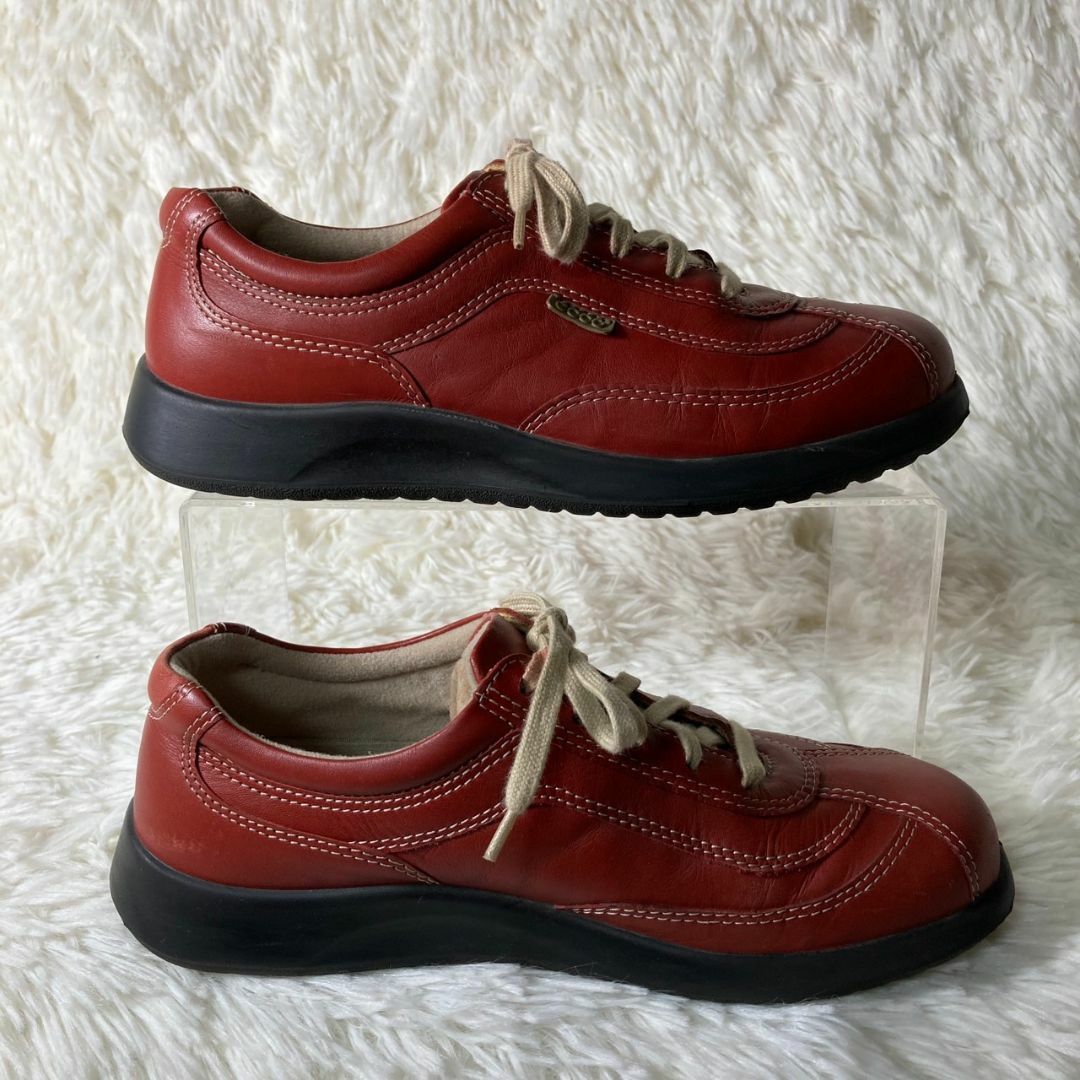 ECCO(エコー)の美品 ecco エコー レザースニーカー 赤 レッド 35 約22.5㎝ レディースの靴/シューズ(スニーカー)の商品写真