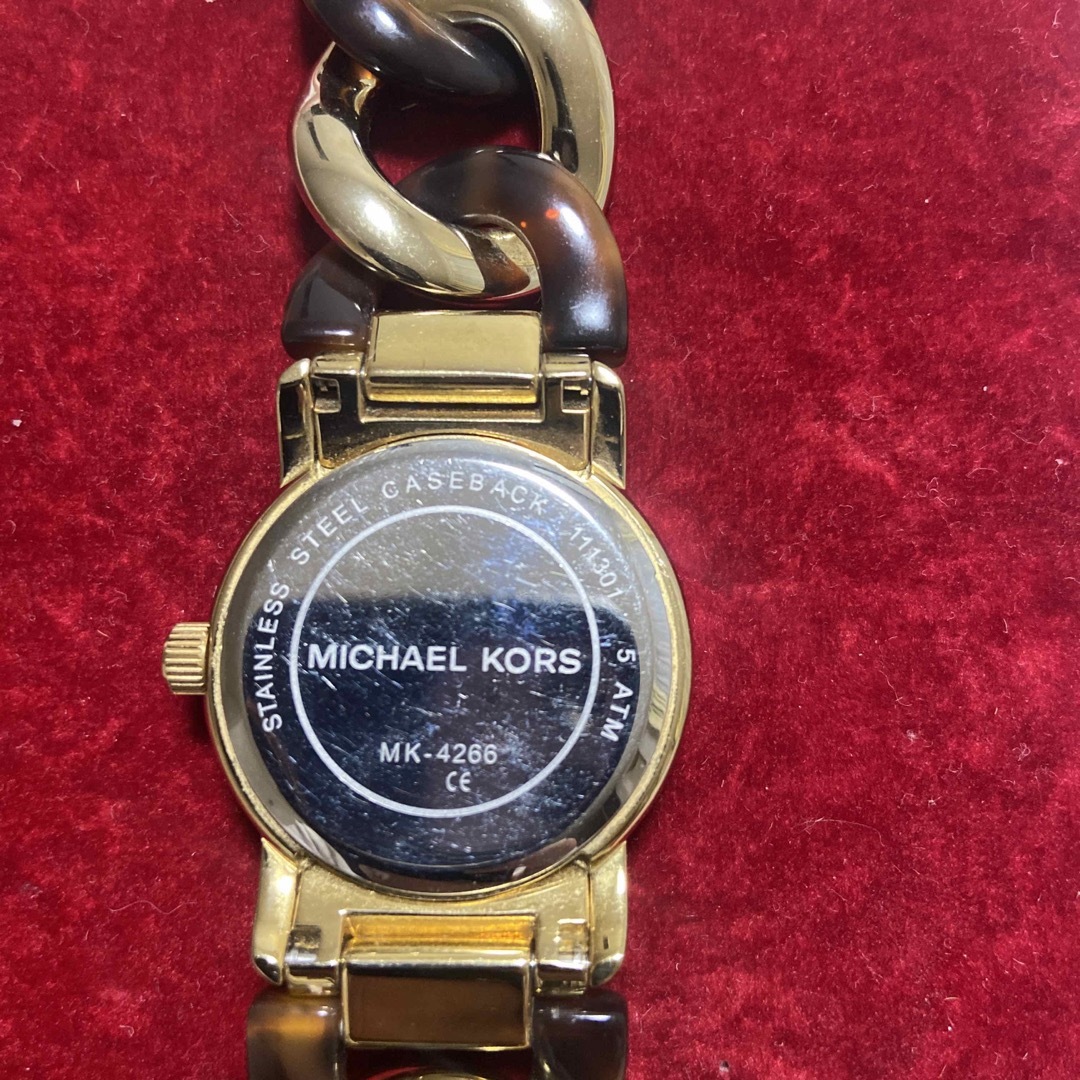 Michael Kors(マイケルコース)のMICHAEL KORS 腕時計 べっ甲柄 ブレスレットタイプ レディースのファッション小物(腕時計)の商品写真